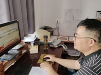 深学细悟强党性，遵规守纪践于行