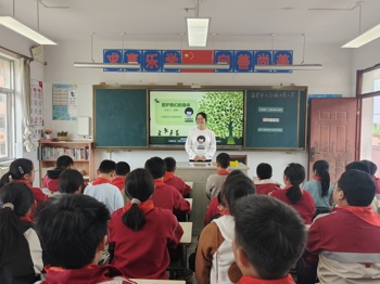 “爱护身体 勇敢说‘不’”  ——大公镇古贲小学女童保护公益课堂暖心开讲