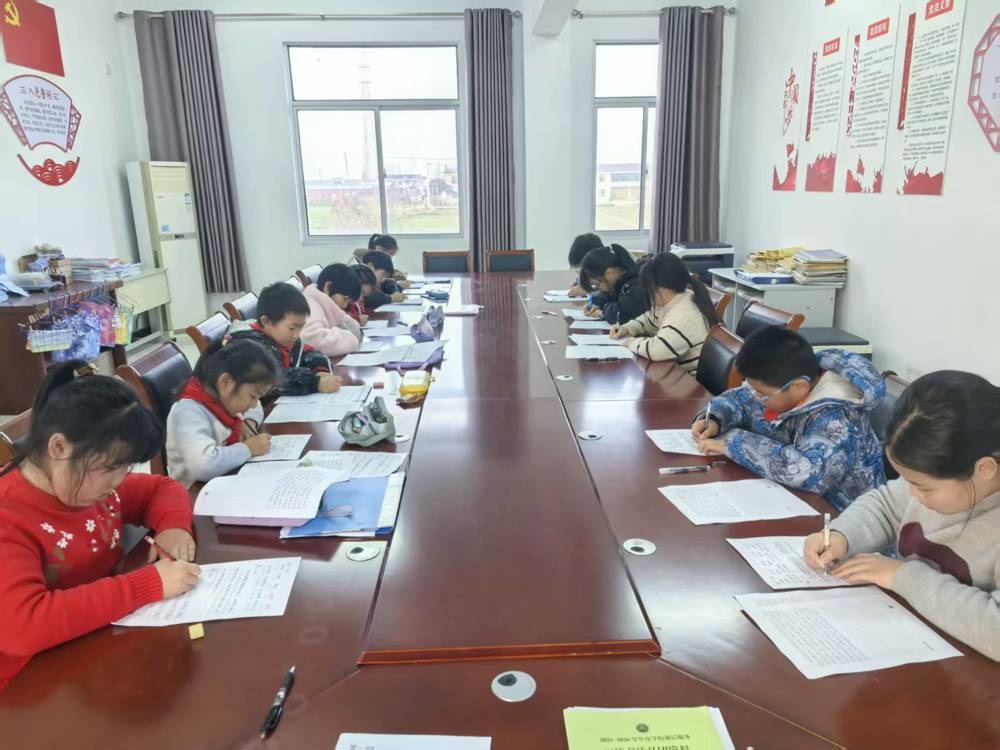 20e1648f07074c529db15456d8451f80.jpg 20e1648f07074c529db15456d8451f80.jpg