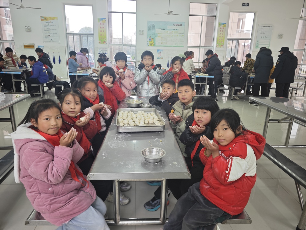 3ede0bac0d5d4ed6b37a427594d514e9.jpg 3ede0bac0d5d4ed6b37a427594d514e9.jpg